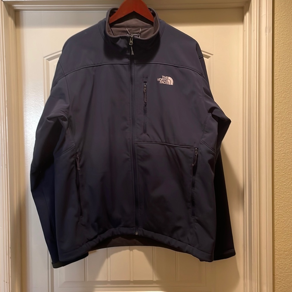 XL Men’s North Face Jacket